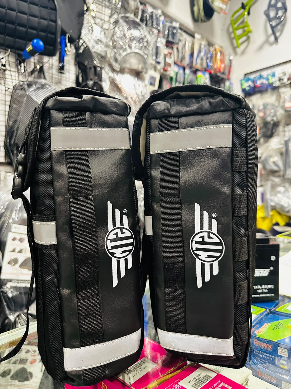 BOTTLE POUCH 2.25L
