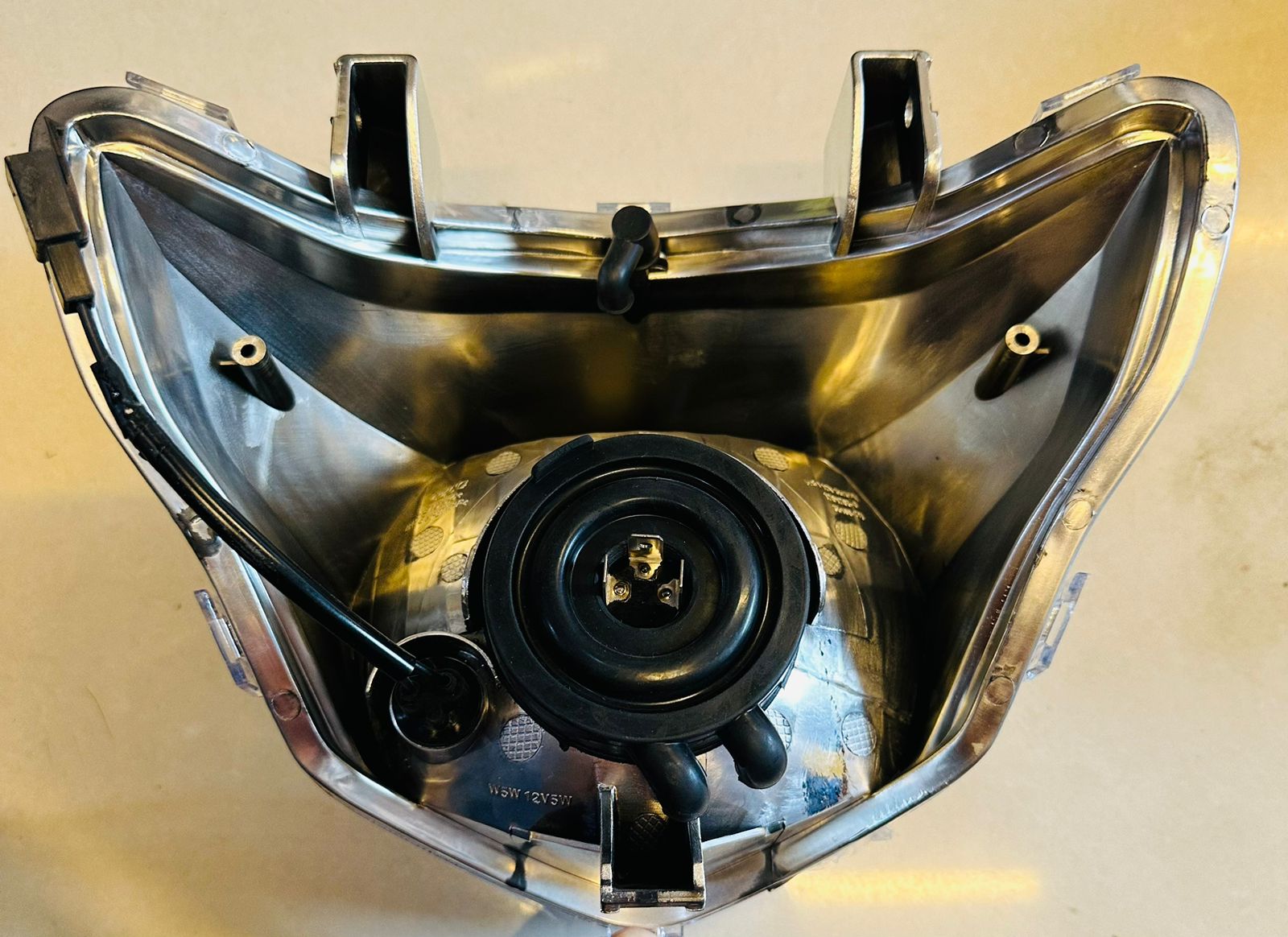 Suzuki GR150 Headlight Beam