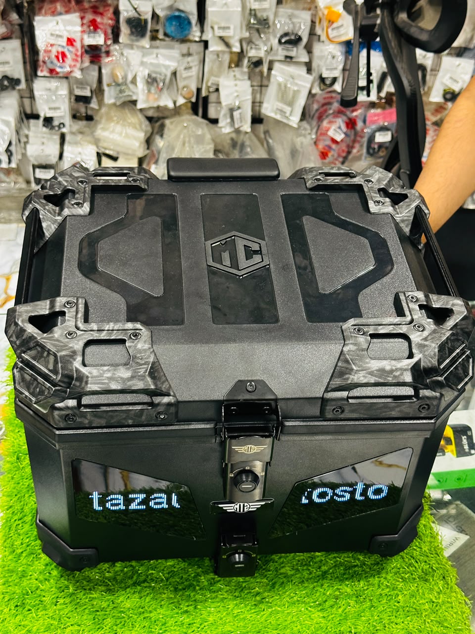 LED SCREEN TAIL BOX